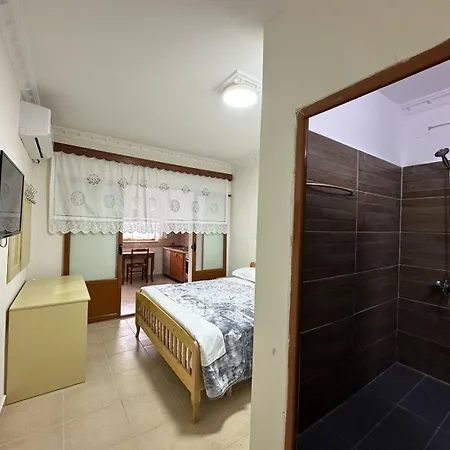 Maria 3* Përmet